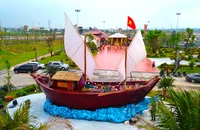 Tái hiện chiếc tàu không số đầu tiên ở bến phà Gianh