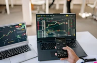 Cổ phiếu bất động sản bật tăng