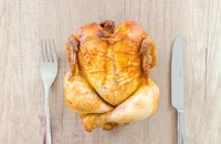 Vì sao đến Tết, ăn nhiều thịt gà sẽ không mập?