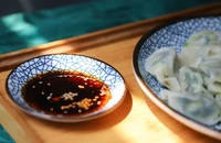 Ăn nước tương mỗi ngày, chuyện gì xảy ra?