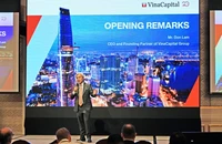 Các nhà đầu tư đang có 1.000 tỉ USD, sẵn sàng rót vào Việt Nam