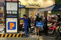 Giá xăng dầu tăng cao nhất trong vòng 1 tháng qua 