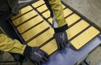 Giá vàng thế giới chạm mốc 65 triệu đồng/lượng