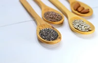 Vì sao mùa hè nên ăn các loại hạt này để tốt cho sức khỏe?