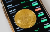 Tiền số bitcoin giảm giá không phanh
