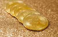 Tiền số bitcoin lao dốc mạnh