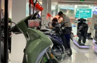 Giá vàng cao ngất ngưởng, có phải thời điểm vàng để mua Honda SH?