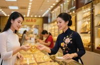 Người mua vàng 'thất vọng' với thông tin mới