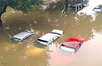 Ô tô ngập nước đến nóc, thường sẽ bị hư hỏng những gì?
