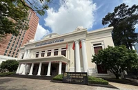 Chứng khoán vừa phá đỉnh kỷ lục lên 1.800 điểm