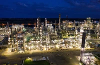 Giá dầu thô vượt mốc 100 USD và tác động đến thị trường tài chính