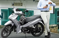 Những chiếc xe máy xăng chỉ mất 40.000 đồng chạy được 100 km