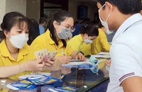 Phó Thống đốc NHNN: Không chấp nhận vàng miếng SJC đắt hơn thế giới gần 20 triệu đồng