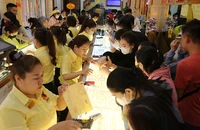 Thị trường vàng “nhảy múa” ngày Thần tài
