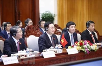 Chủ tịch Quốc hội: Việt Nam ủng hộ, sẵn sàng đồng hành cùng Lào