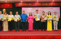 Đảng ủy Khối Dân - Chính - Đảng TP.HCM vinh danh 118 tập thể, cá nhân 'Dân vận khéo' 
