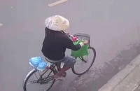Tìm thân nhân người đi xe đạp gặp tai nạn ở Bình Thạnh
