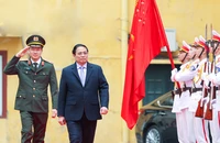 Thủ tướng kiểm tra, chúc Tết lực lượng công an và quốc phòng