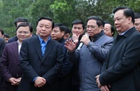 Thủ tướng kiểm tra thực địa dự án xây dựng đường Vành đai 4
