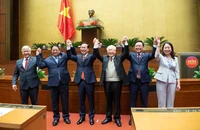 Những hình ảnh tại kỳ họp bất thường bầu tân Chủ tịch nước
