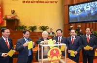 Trình Quốc hội bầu ông Võ Văn Thưởng giữ chức Chủ tịch nước