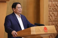 Thủ tướng yêu cầu giải quyết dứt điểm tình trạng thiếu thuốc, vật tư y tế