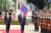 Lễ đón trọng thể Chủ tịch nước Võ Văn Thưởng thăm Lào