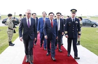 Chủ tịch Quốc hội Vương Đình Huệ bắt đầu thăm chính thức Cộng hòa Đông Uruguay