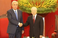 Tổng Bí thư Nguyễn Phú Trọng tiếp Tổng thống Kazakhstan Kassym-Jomart Tokayev