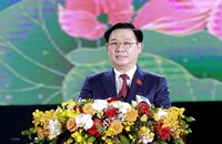 Chủ tịch Quốc hội: Đưa TP Vinh trở thành động lực tăng trưởng kinh tế của Nghệ An
