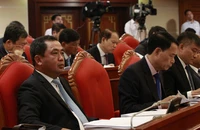 Thường trực Ban Bí thư Trương Thị Mai điều hành thảo luận Hội nghị Trung ương 8