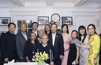 Chủ tịch nước Võ Văn Thưởng thăm gia đình Việt kiều Phạm Văn Tịch tại Mỹ