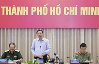  Chủ tịch TP.HCM: Không để xảy ra trục lợi chính sách mổ mắt cho công dân nhập ngũ