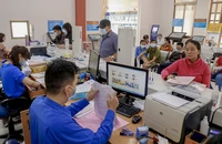 Chính phủ có nghị quyết về sáp nhập huyện, xã, cải cách tiền lương 