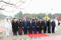 Lãnh đạo Đảng, Nhà nước vào Lăng viếng Chủ tịch Hồ Chí Minh nhân dịp Tết Nguyên đán