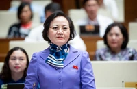 Bộ trưởng Nội vụ: Bộ Chính trị đang xem xét chính sách tiền lương mới để thực hiện từ 1-7