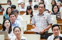 Bình ổn giá vàng: Các ngân hàng nên vừa bán vừa mua