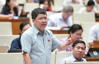 Có những phiên livestream thu trăm tỉ mỗi ngày, đại biểu hỏi Bộ trưởng Công Thương có biết?