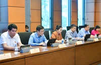 Đại biểu đề nghị hạn chế thấp nhất tác động giá tăng sau khi lương tăng