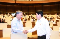 Tổng Bí thư Tô Lâm và Chủ tịch nước Lương Cường chuyển sinh hoạt Đoàn ĐBQH