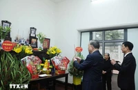 Tổng Bí thư Tô Lâm, Chủ tịch nước Lương Cường thắp hương tưởng nhớ cố Tổng Bí thư Nguyễn Phú Trọng