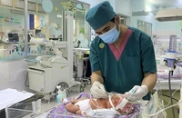 Bộ Chính trị đồng ý đề xuất không kỷ luật trường hợp sinh con thứ ba 