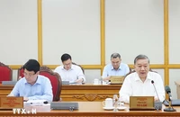 Thông báo chủ trương của Bộ Chính trị, Ban Bí thư về dự kiến nhân sự chủ chốt các địa phương