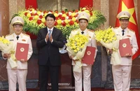 Ba thứ trưởng Bộ Công an được thăng cấp bậc hàm thượng tướng