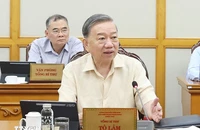 Tổng Bí thư: Rà soát sửa đổi về chế độ tiền lương, phụ cấp với cán bộ, công chức