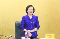 Bộ Nội vụ đang rà soát các chính sách về phụ cấp, tiền lương