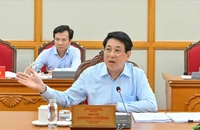 Bộ Chính trị làm việc với Thường vụ Tỉnh ủy 6 tỉnh về văn kiện và phương hướng nhân sự đại hội
