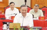 Tổng Bí thư: Cần khắc phục 'bệnh' lười suy nghĩ, bảo thủ về tư duy
