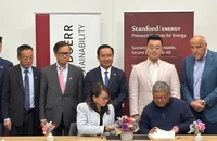 Đại học Quốc gia TP.HCM ký kết hợp tác với Đại học Stanford của Hoa Kỳ