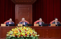 Trung ương cho ý kiến về số lượng và lựa chọn nhân sự Bộ Chính trị, Ban Bí thư khóa mới